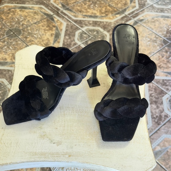 H&M heels - Picture 4 of 4